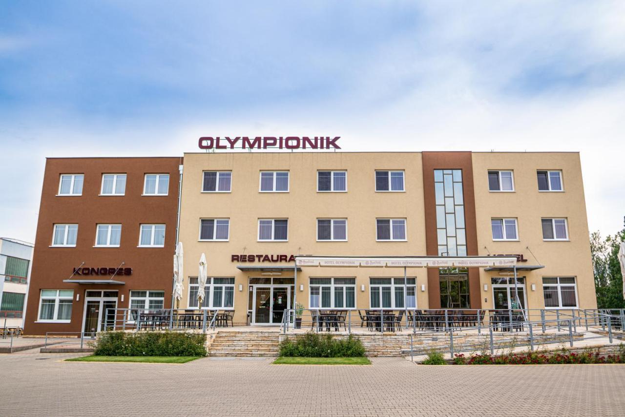 Hotel Olympionik Mělník Exterior foto