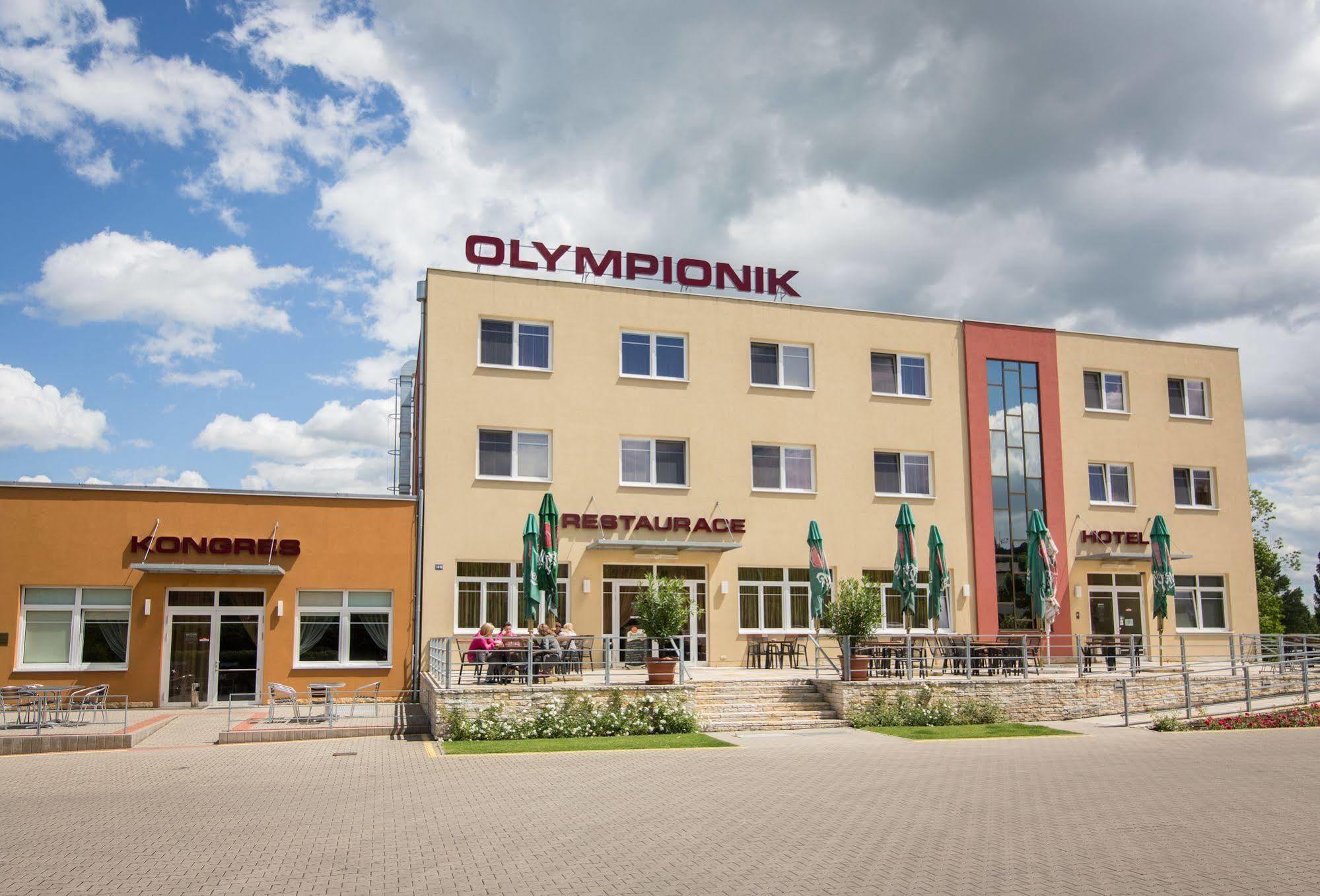 Hotel Olympionik Mělník Exterior foto